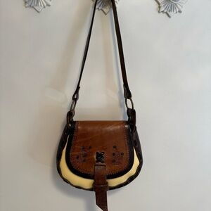 Vintage boho tooled leather shoulder bag